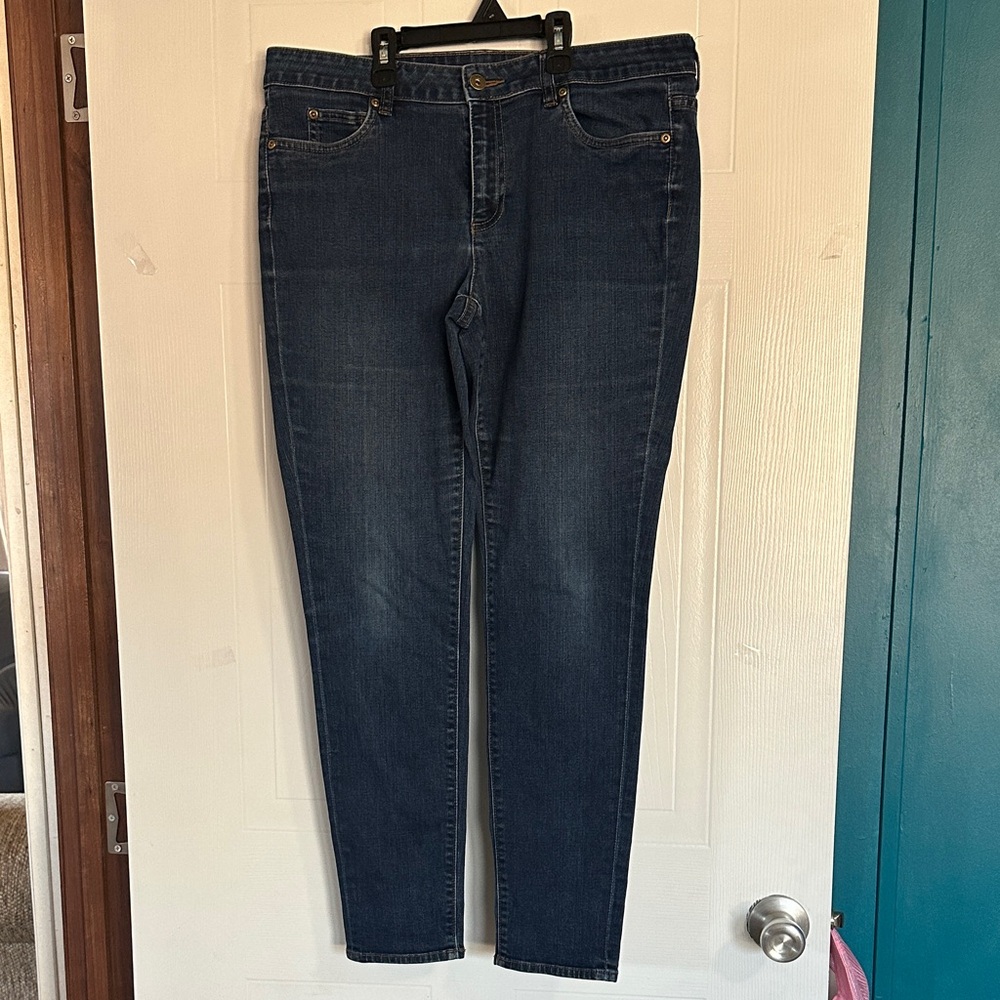 EUC Two by Vince Camuto Midnight Blue Skinny Jeans Size 31/12
